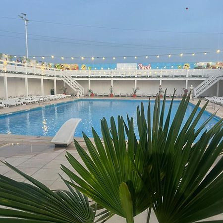 Hotel Imperium Caracal Exterior photo