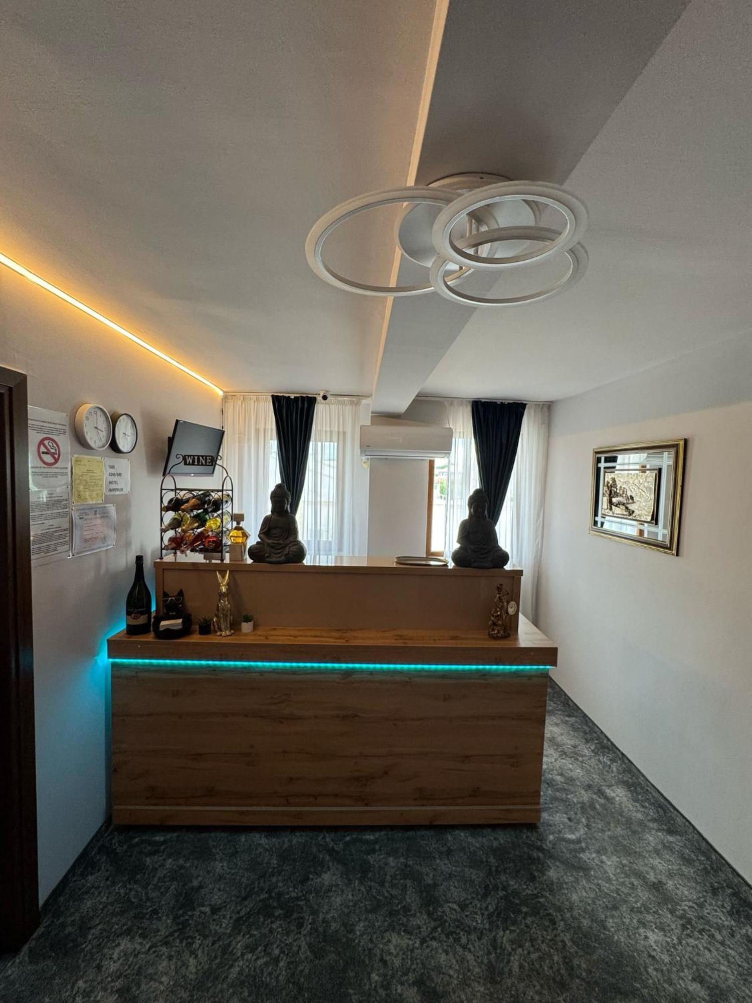 Hotel Imperium Caracal Exterior photo